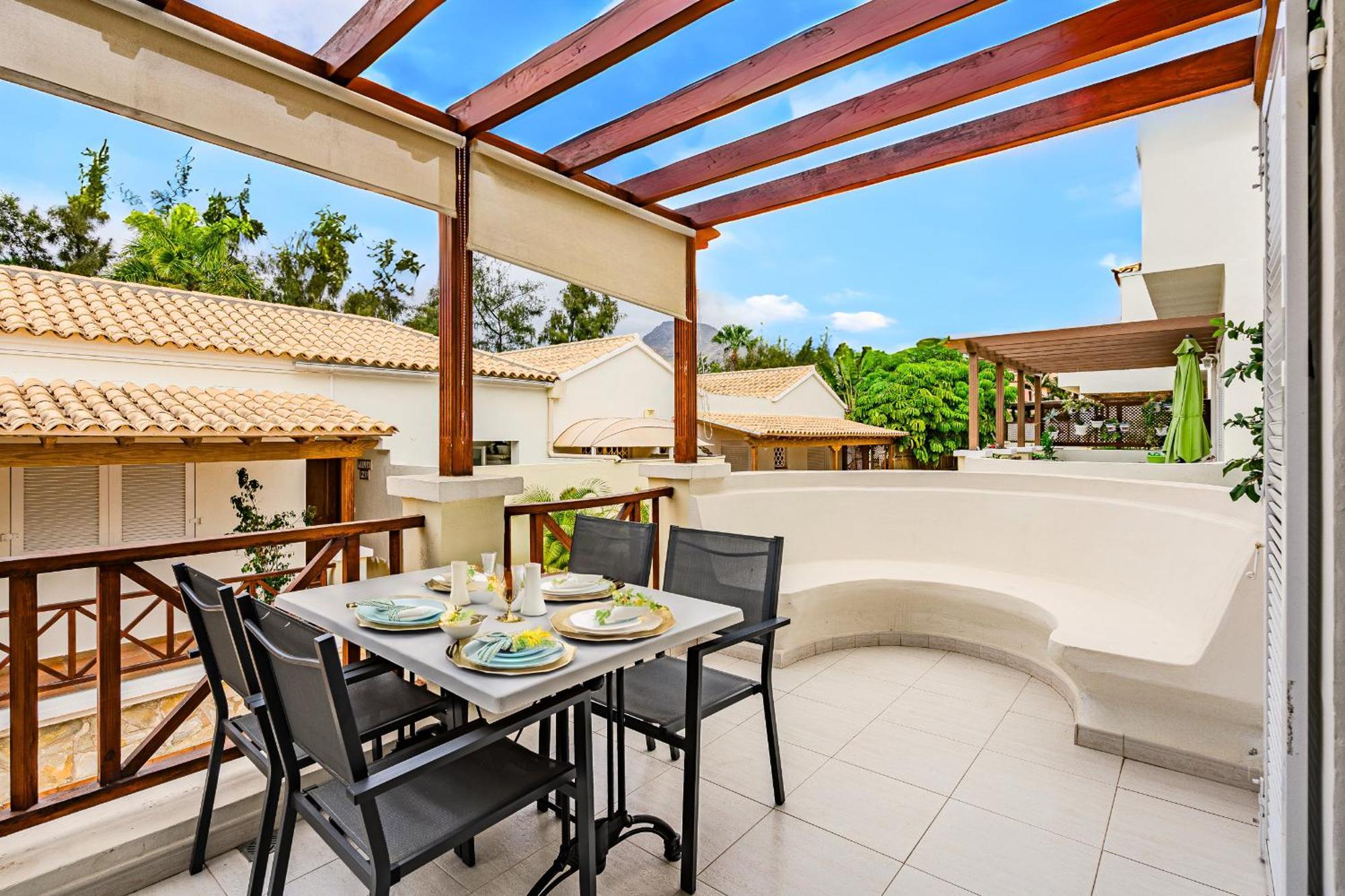 Chalet Playa De Las Americas อาโรนา ภายนอก รูปภาพ